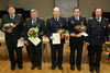 Udo Albrecht (Goldenbow), Bernd J�rs (Mestlin), Eckardt Meyer (Sternberg), Sven Pinnow (Banzkow) und Horst Reimers (Sternberg) erhielten die Ehrennadel des Landesfeuerwehrverbandes in Gold.  Foto: � Michael-G�nther B�lsche