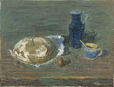 Theodor Rosenhauer: Brot mit blauem Krug und Tasse, um 1975, Staat&shy;liches Museum Schwerin, Foto: Hugo Maertens, &copy; VG Bild-Kunst Bonn 2013