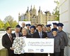 Der Chef der Staatskanzlei, Staatssekretär Reinhard Meyer, mit den Preisträgern der "Ausgewählten Orte 2012" in MV. © Deutschland Land der Ideen / Uwe Völkner, Fotoagentur FOX