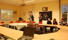 In der Videokonferenz mit Schülern und Lehrer der Ithaca Highschool, Gratiot County: die Schüler Carsten, Isa Patricia und Vanessa sowie Dr. Beate Schultheiß vom Gymnasium in Ludwigslust sowie der Partnerschaftsbeauftragte des Landkreises Ludwigslust-Parchim, Christopher Pöschke (v.r.) Foto: Landkreis Ludwigslust-Parchim